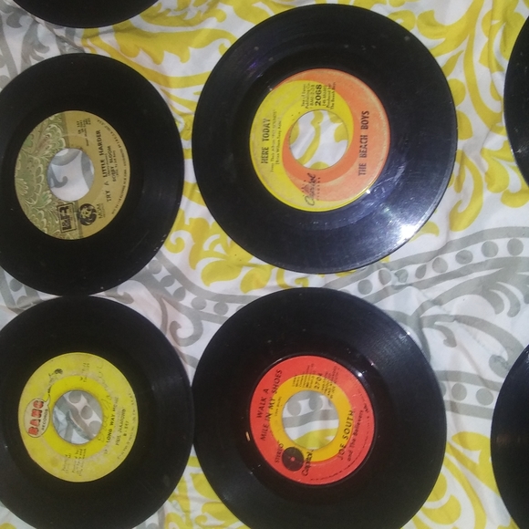 Vinyl records 89 total - Picture 11 of 16